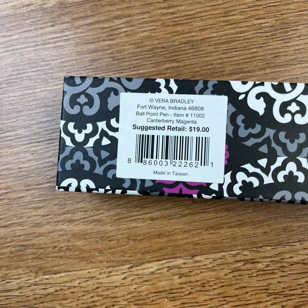 Vera Bradley Ball Point Pen in Canterberry Magenta ,‎ Black Ink NEW in Box